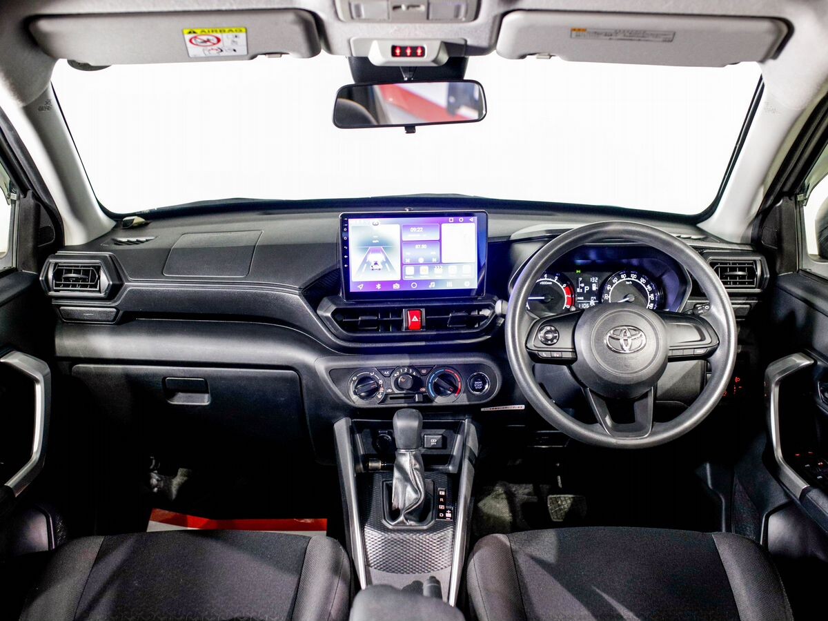 Toyota Raize 2022 - фото автомобиля