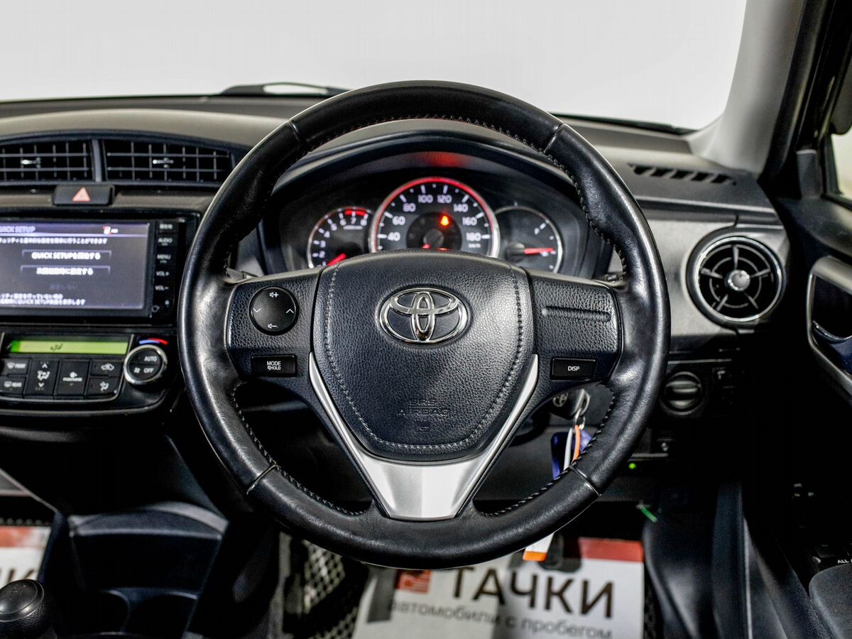 Toyota Corolla Axio 2016 - фото автомобиля
