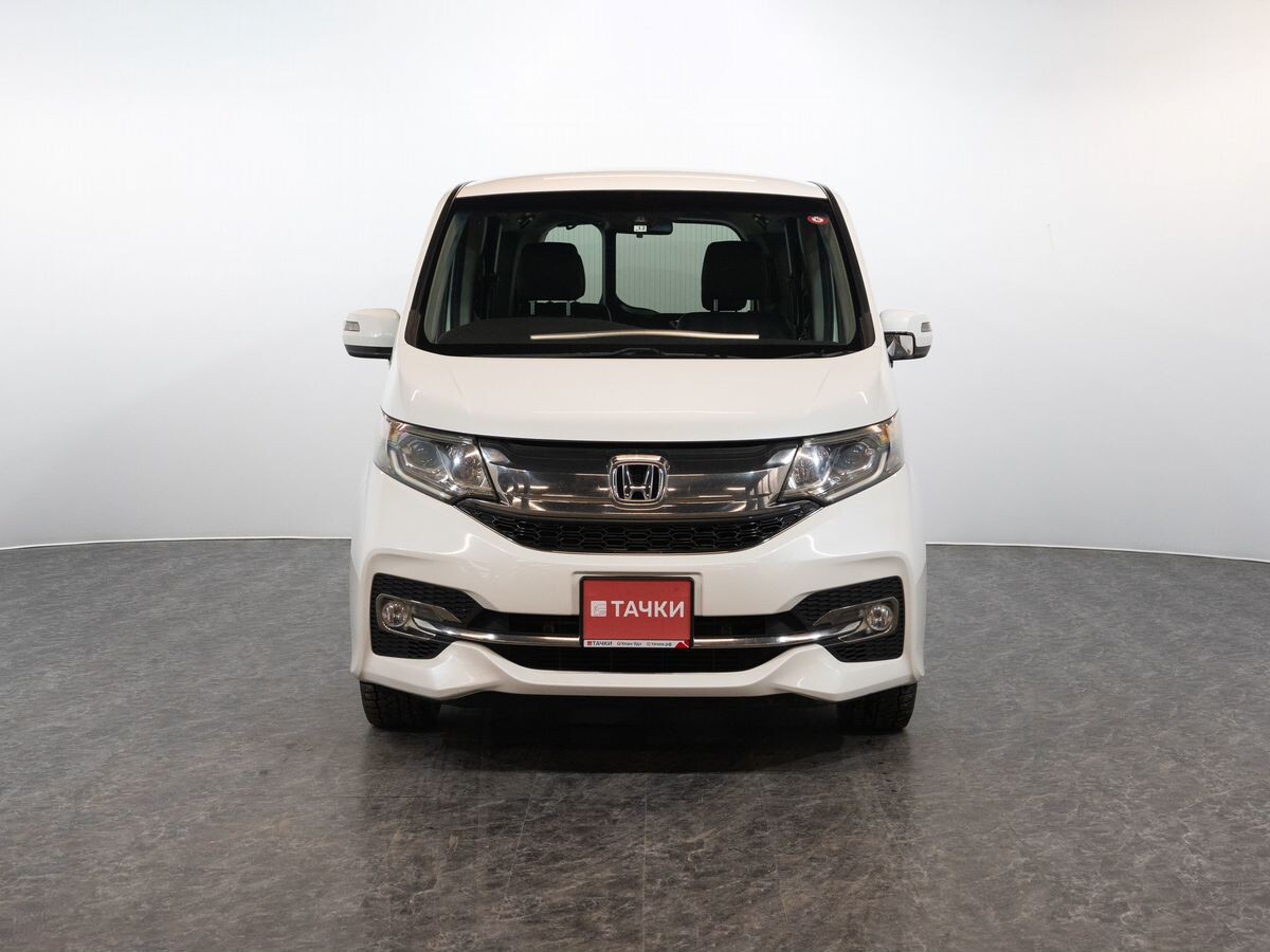Honda Stepwgn 2015 - фото автомобиля