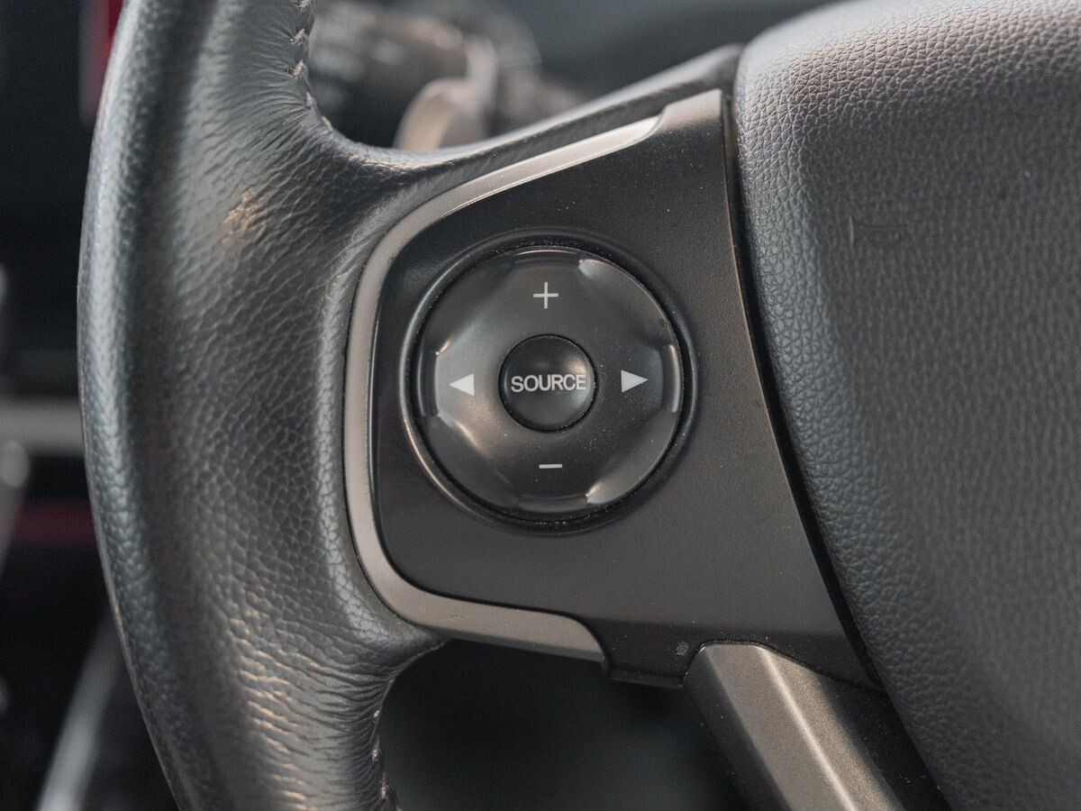 Honda Stepwgn 2015 - фото автомобиля