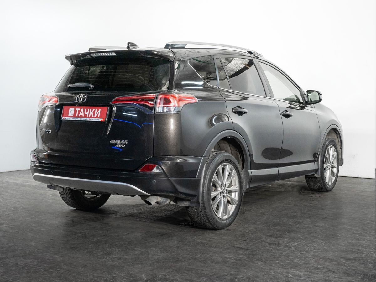 Toyota RAV4 2015 - фото автомобиля