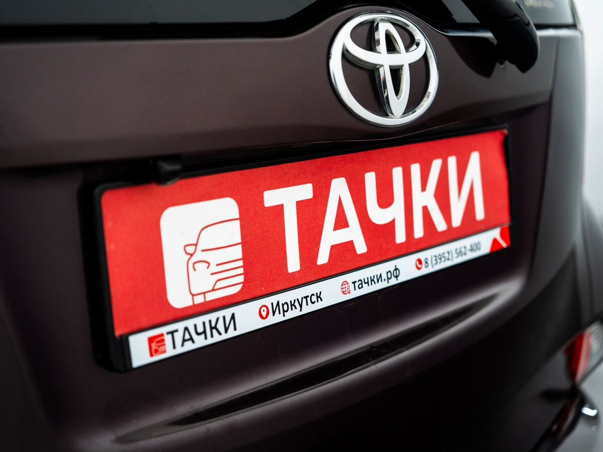 Toyota Ractis 2012 - фото автомобиля