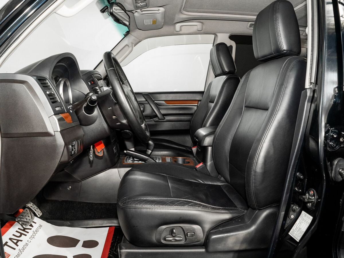 Mitsubishi Pajero 2008 - фото автомобиля