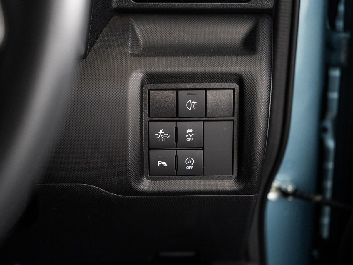 Toyota Raize 2020 - фото автомобиля