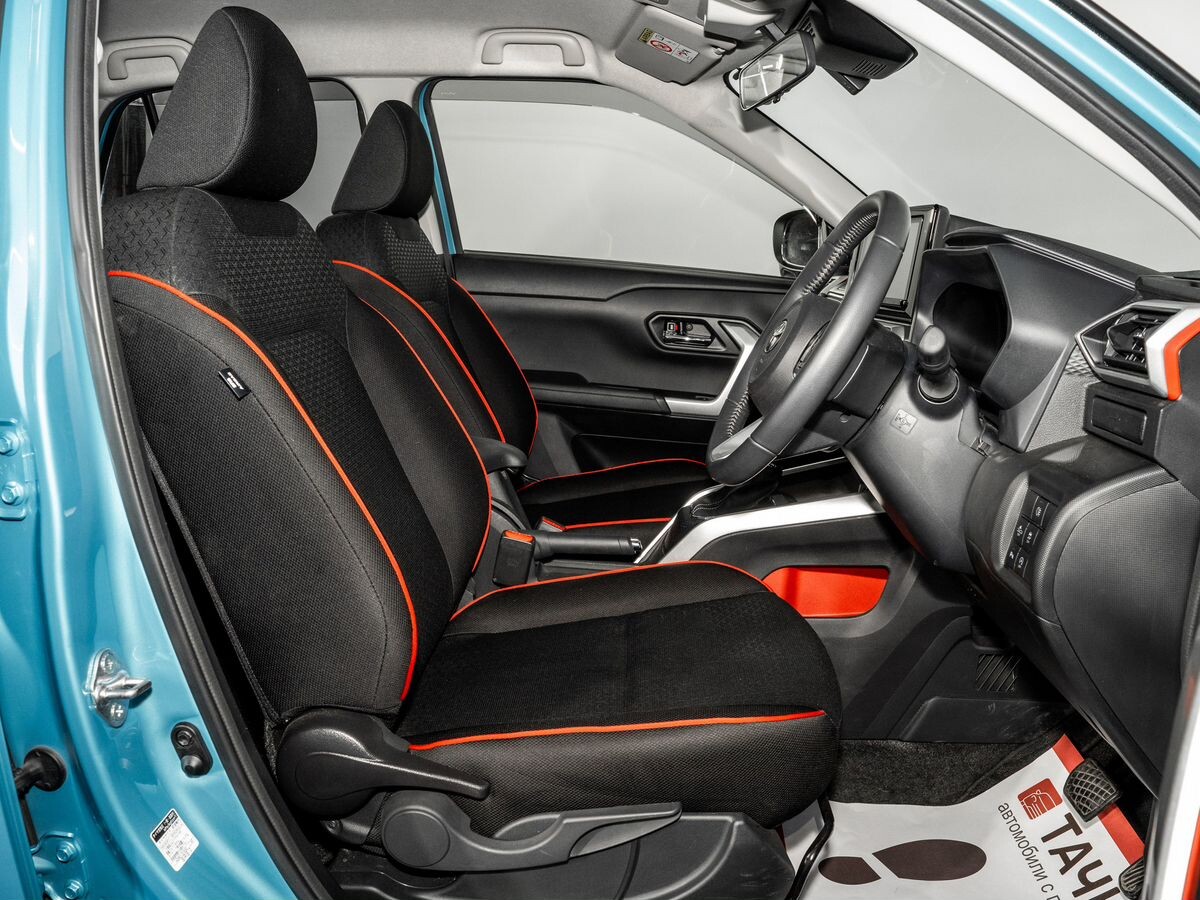 Toyota Raize 2020 - фото автомобиля