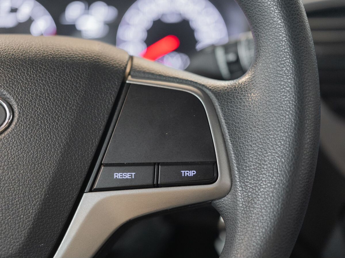 Hyundai Solaris 2018 - фото автомобиля
