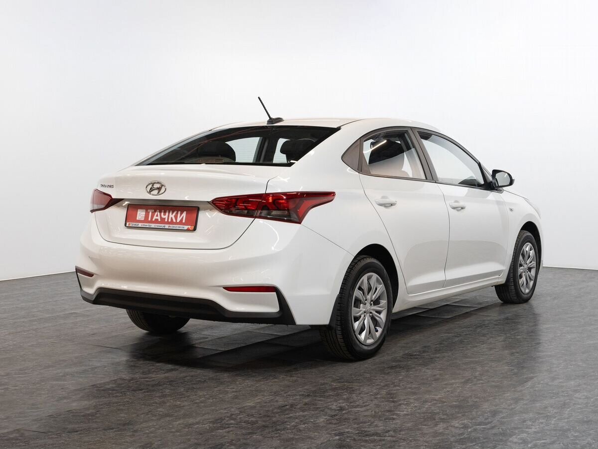 Hyundai Solaris 2018 - фото автомобиля