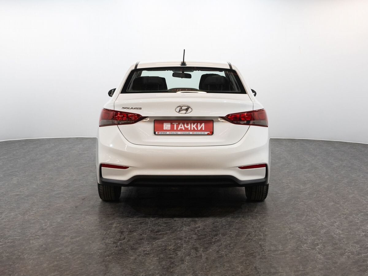 Hyundai Solaris 2018 - фото автомобиля