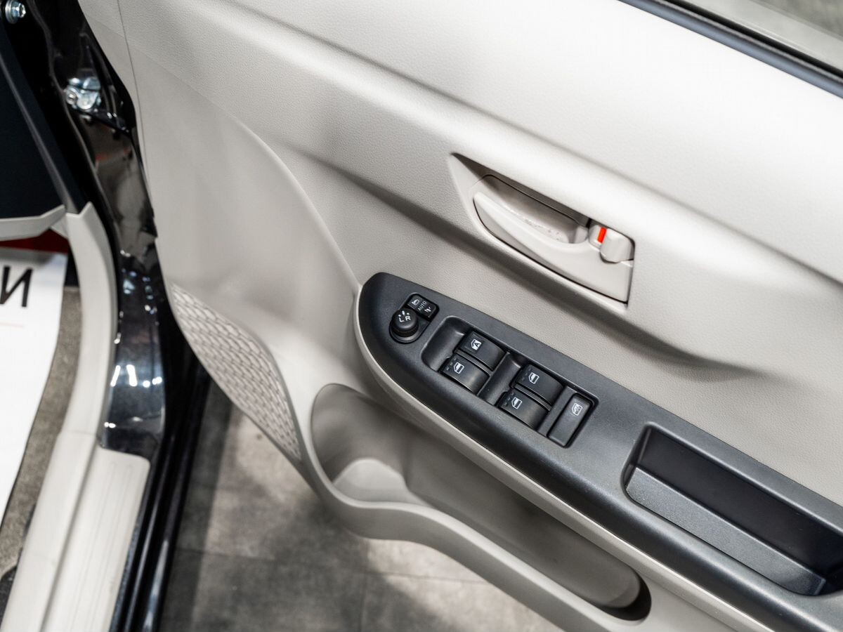 Toyota Passo 2020 - фото автомобиля
