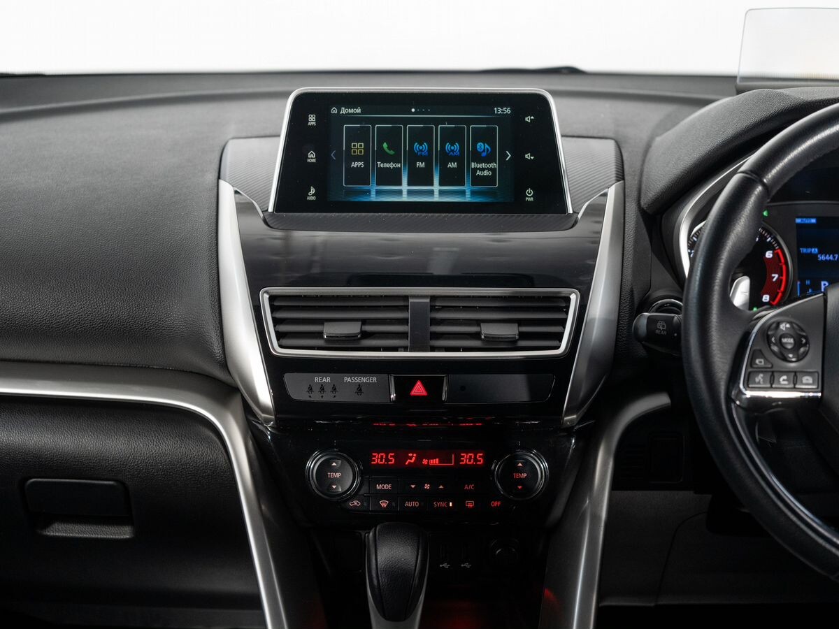 Mitsubishi Eclipse Cross 2020 - фото автомобиля