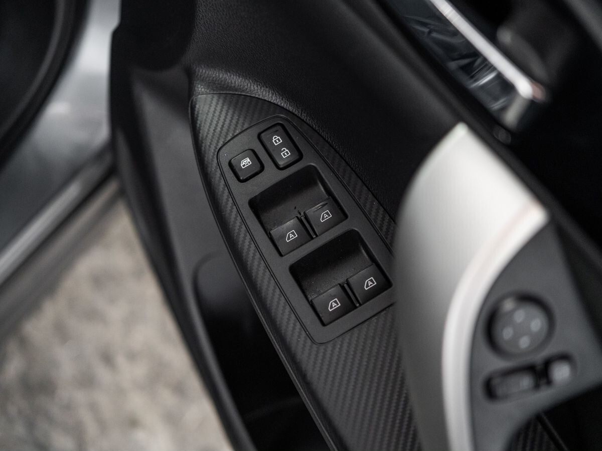 Mitsubishi Eclipse Cross 2020 - фото автомобиля