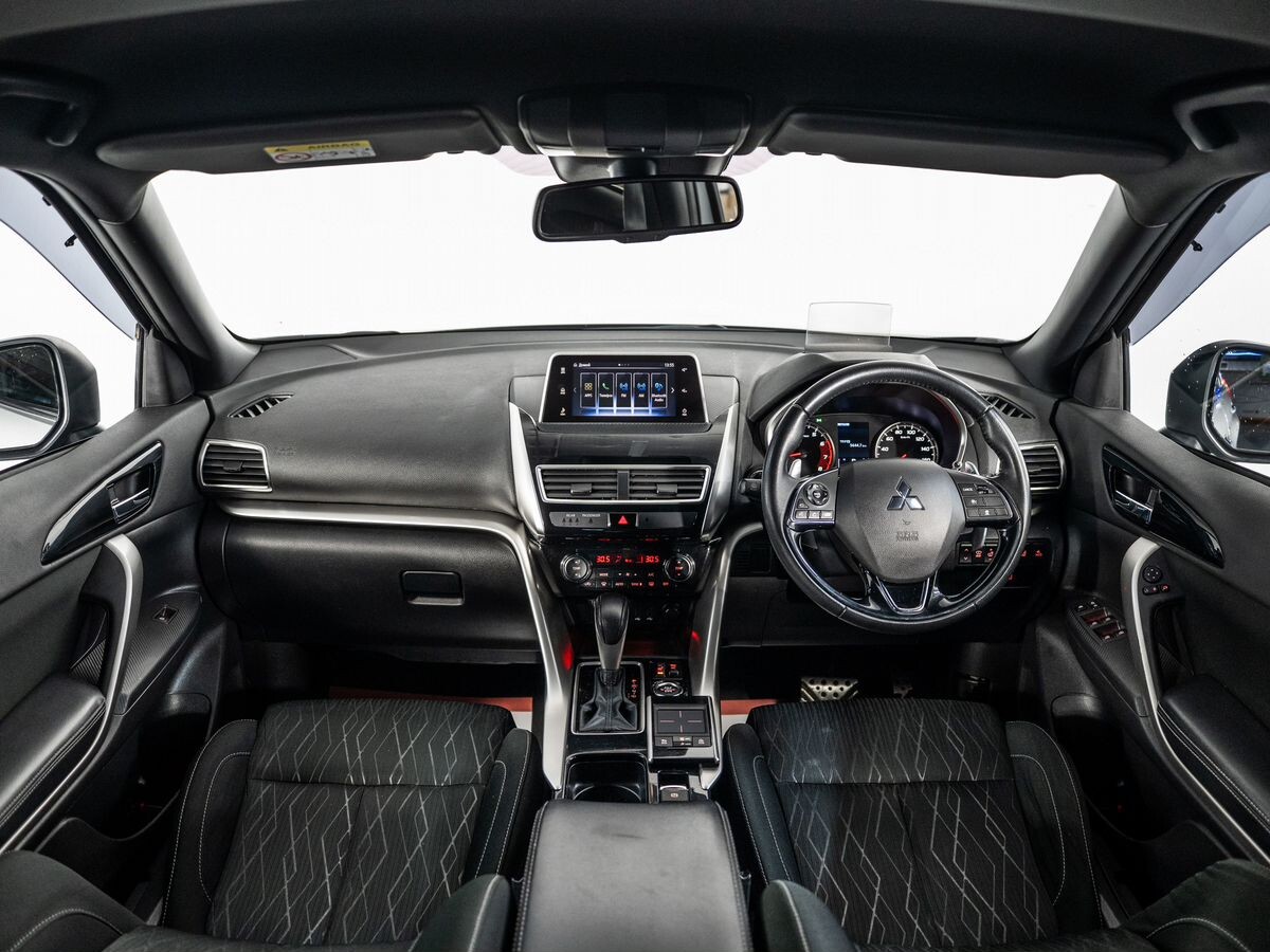 Mitsubishi Eclipse Cross 2020 - фото автомобиля