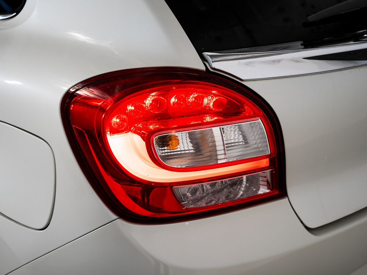 Suzuki Baleno 2016 - фото автомобиля