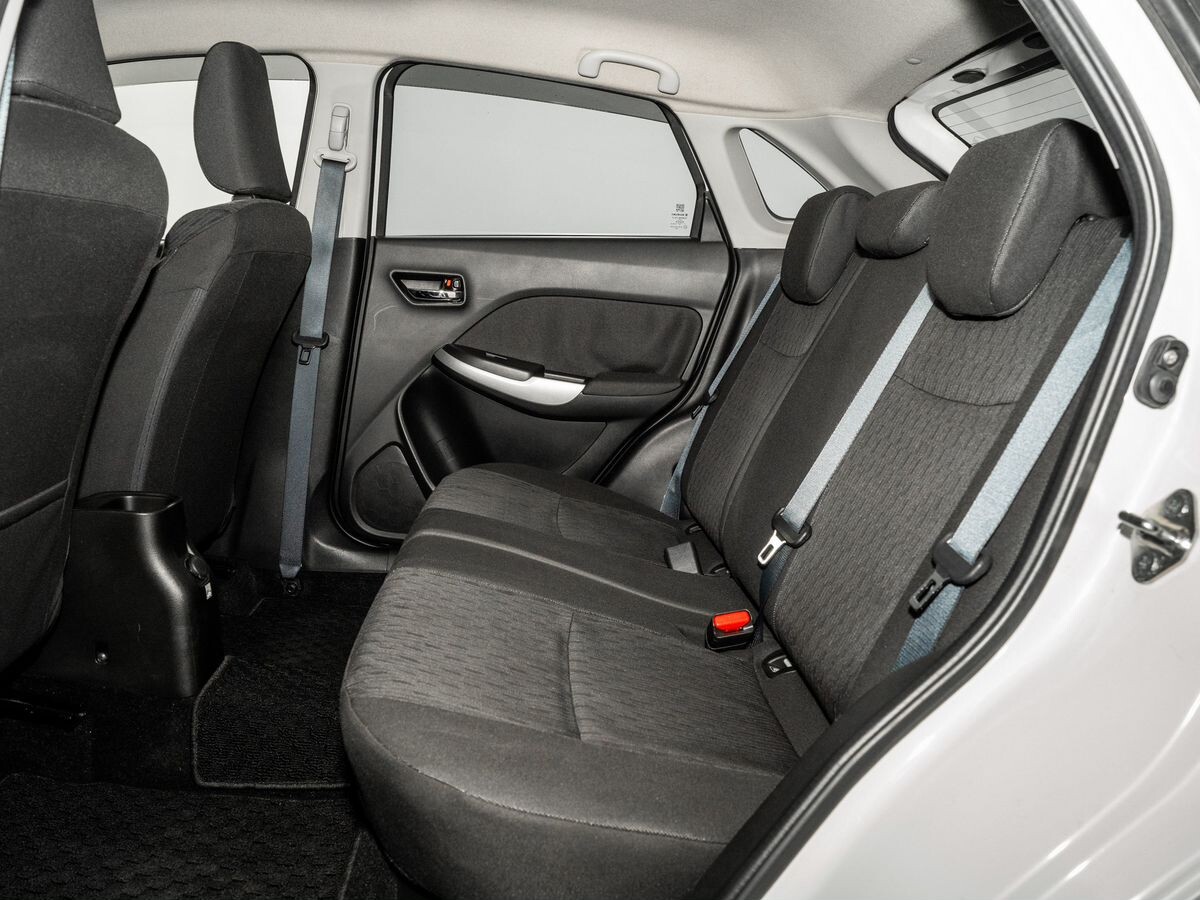 Suzuki Baleno 2016 - фото автомобиля