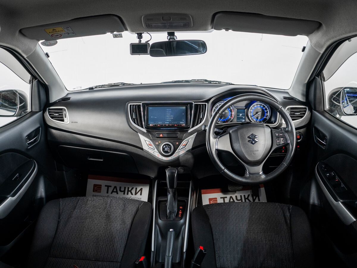 Suzuki Baleno 2016 - фото автомобиля