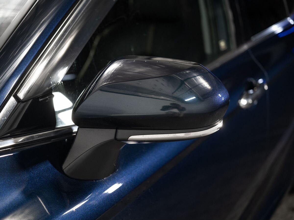 Toyota Camry 2018 - фото автомобиля