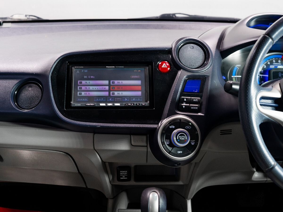Honda Insight 2010 - фото автомобиля