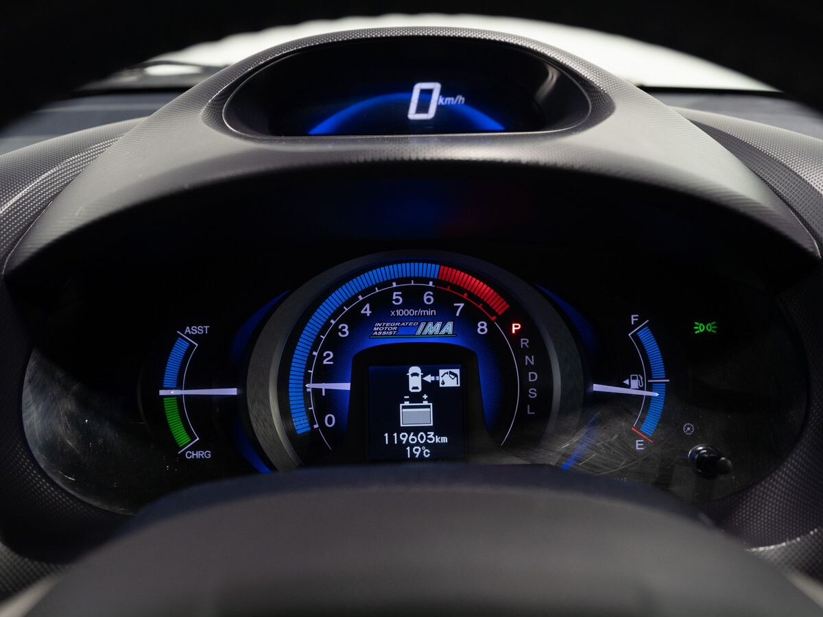 Honda Insight 2010 - фото автомобиля