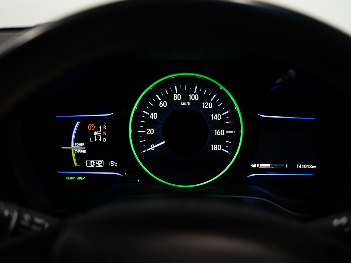 Honda Vezel 2015 - фото автомобиля