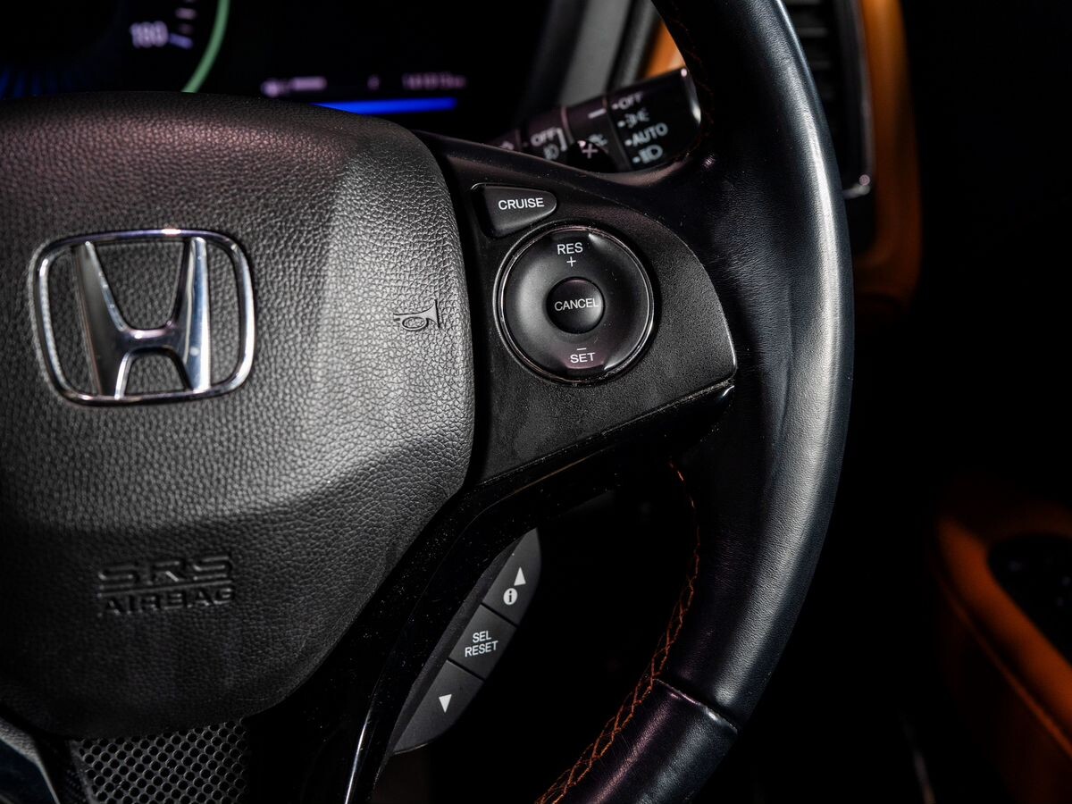 Honda Vezel 2015 - фото автомобиля