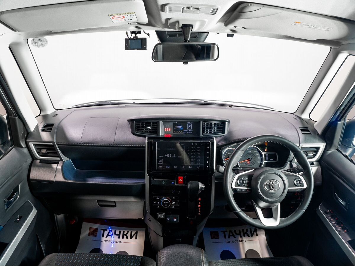 Toyota Roomy 2021 - фото автомобиля