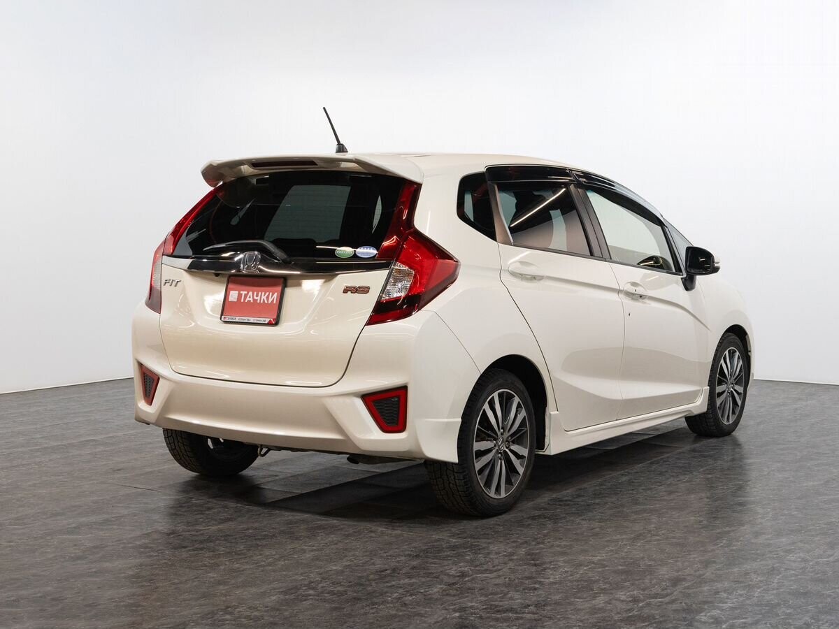 Honda Fit 2015 - фото автомобиля