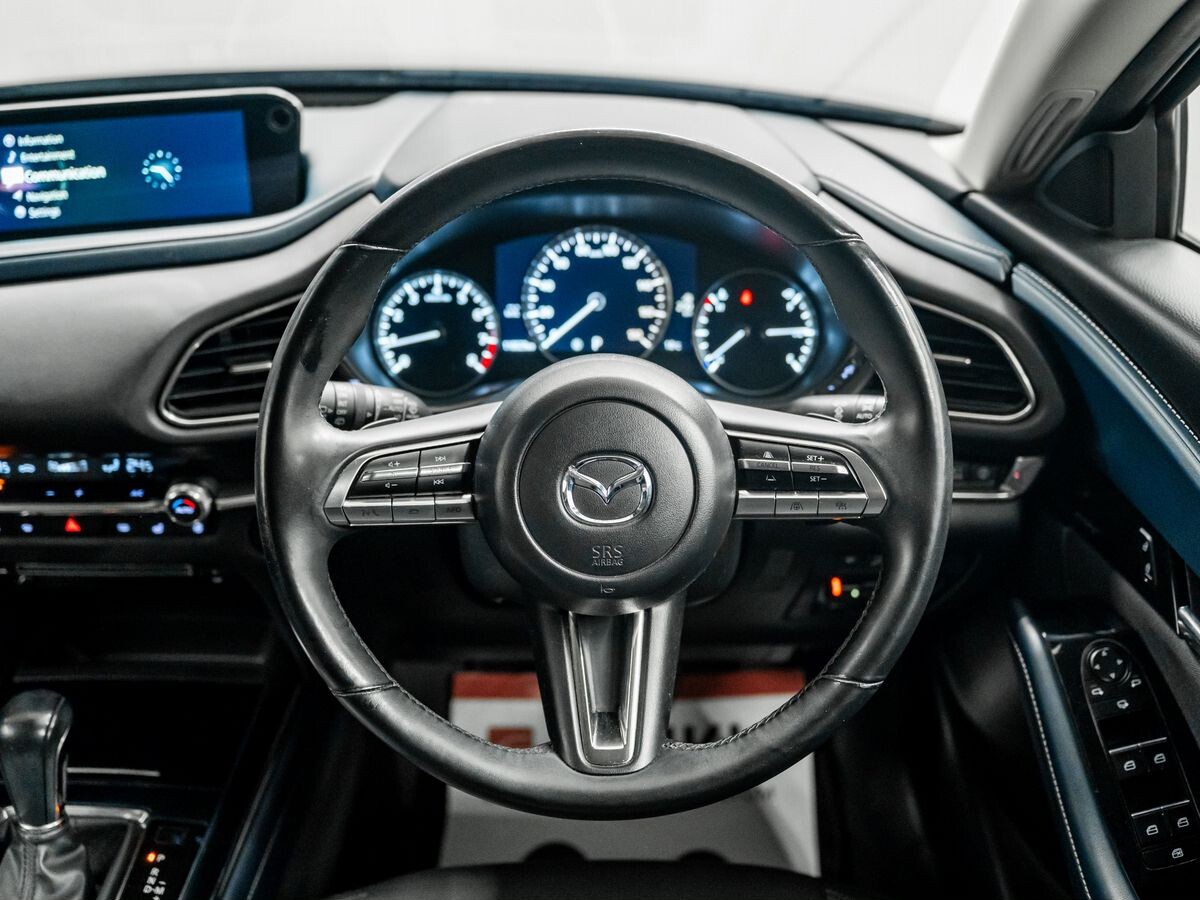 Mazda CX-30 2020 - фото автомобиля