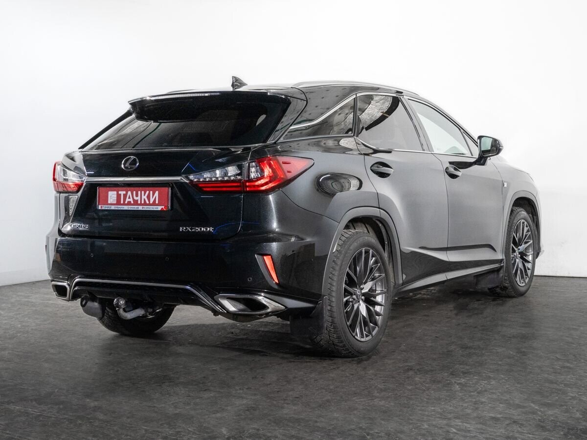 Lexus RX200t 2017 - фото автомобиля