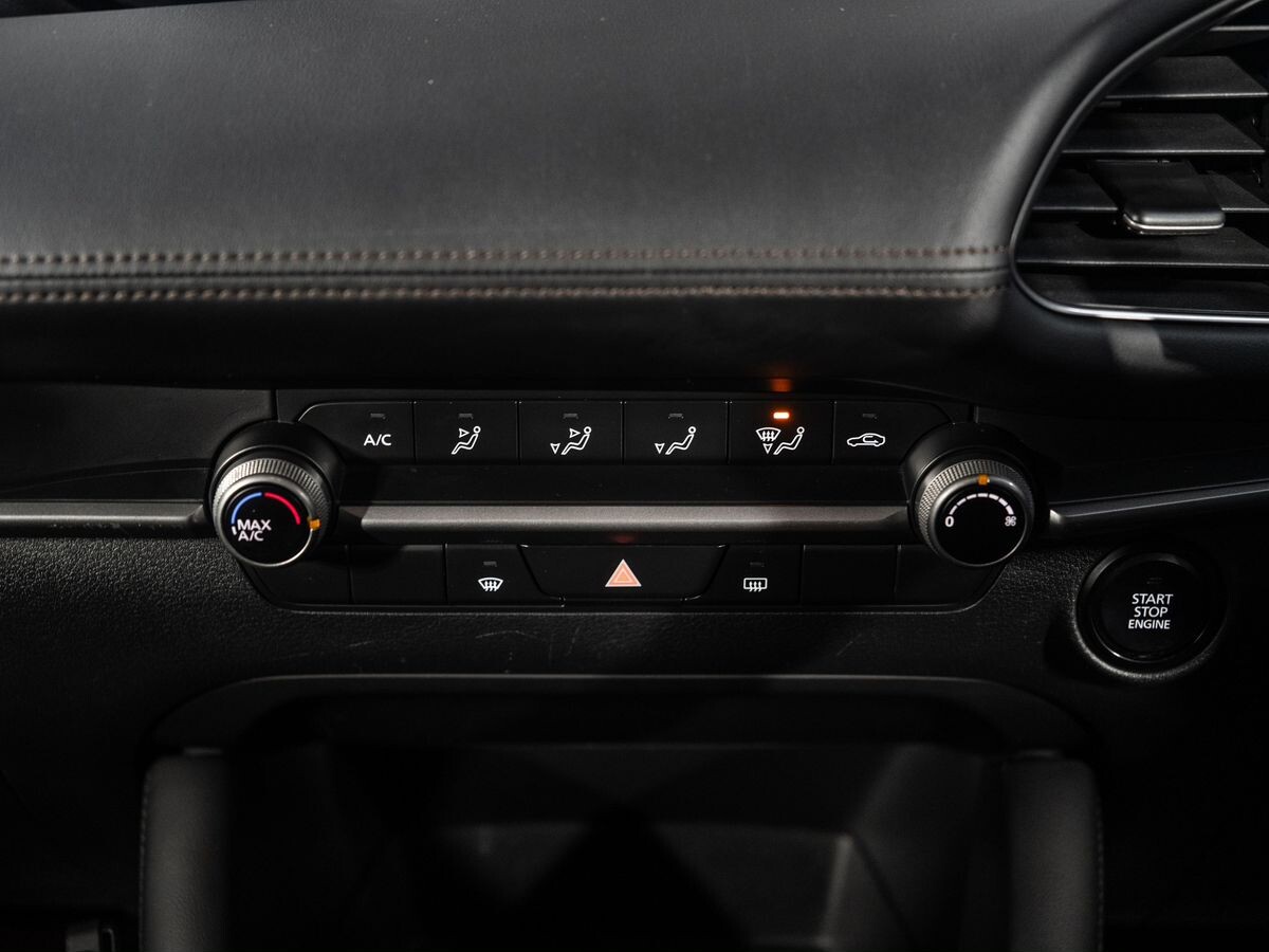 Mazda Mazda3 2021 - фото автомобиля