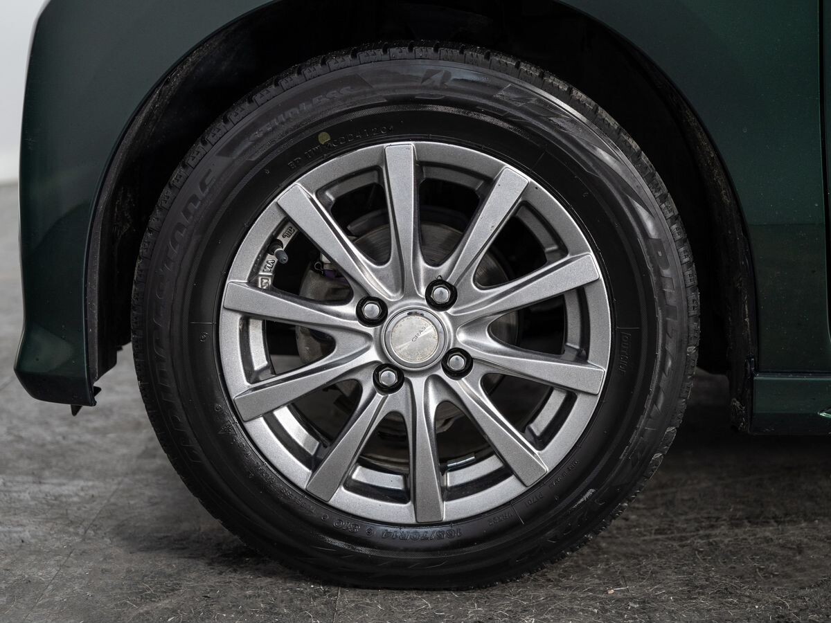 Honda N-WGN 2018 - фото автомобиля