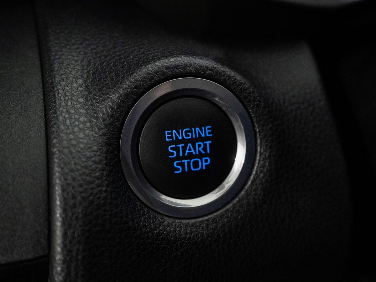 Toyota Yaris Cross 2022 - фото автомобиля