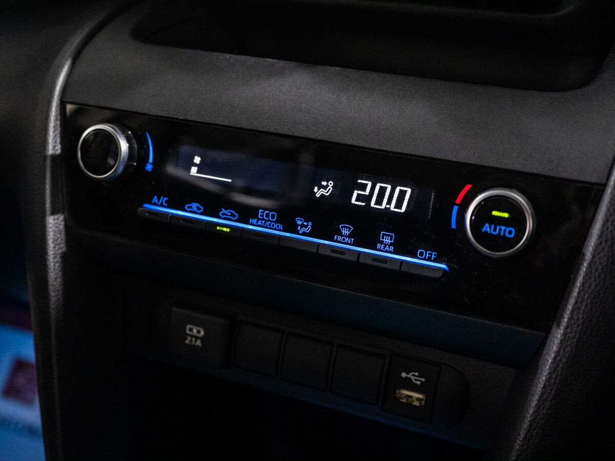 Toyota Yaris Cross 2022 - фото автомобиля