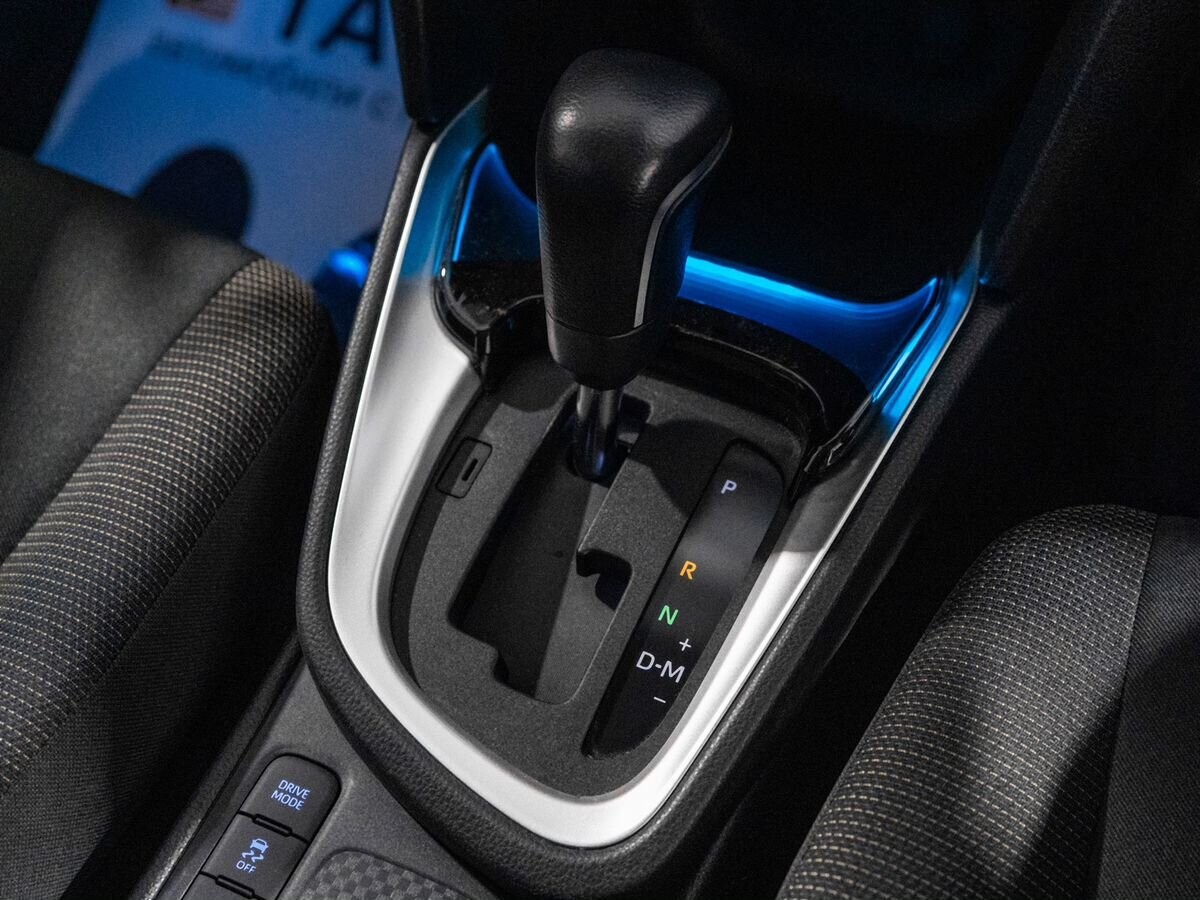 Toyota Yaris Cross 2022 - фото автомобиля