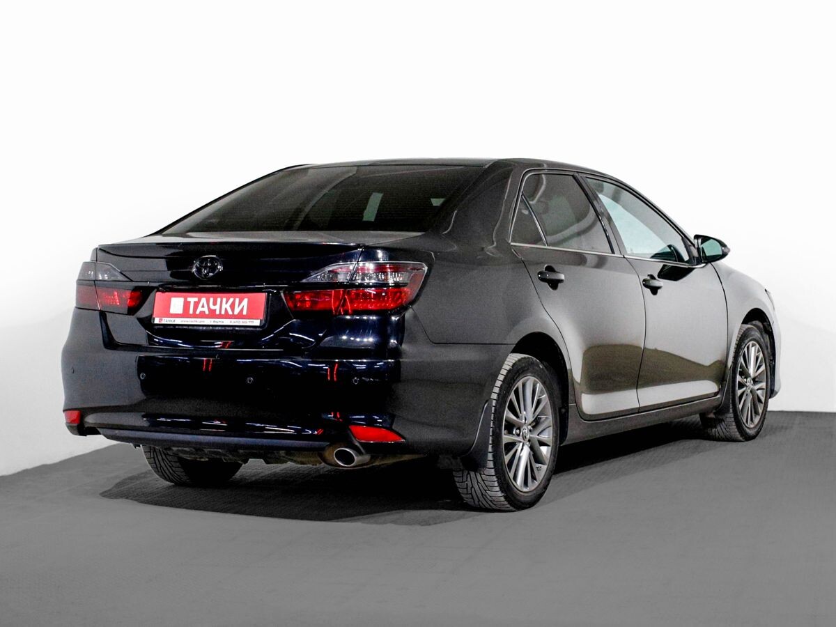Toyota Camry 2015 - фото автомобиля