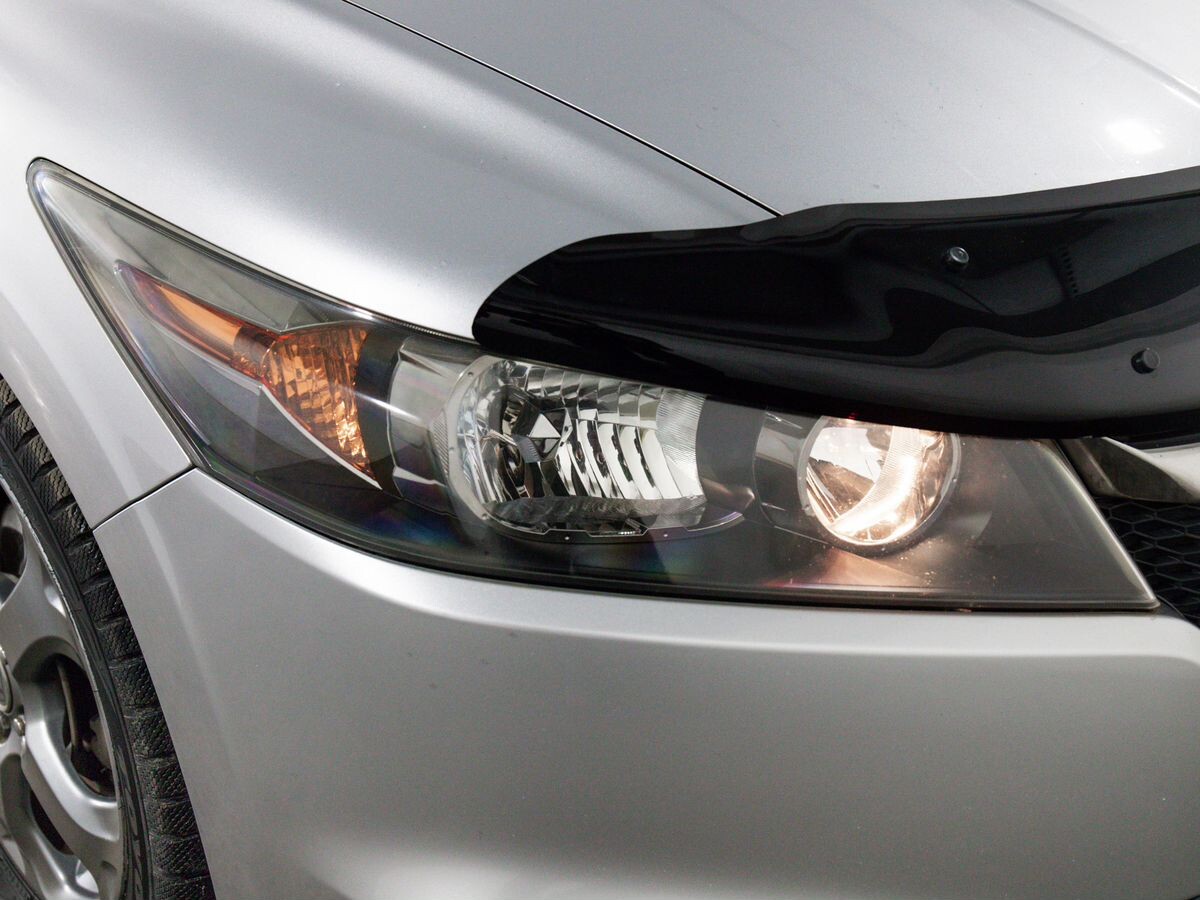 Honda Stream 2009 - фото автомобиля