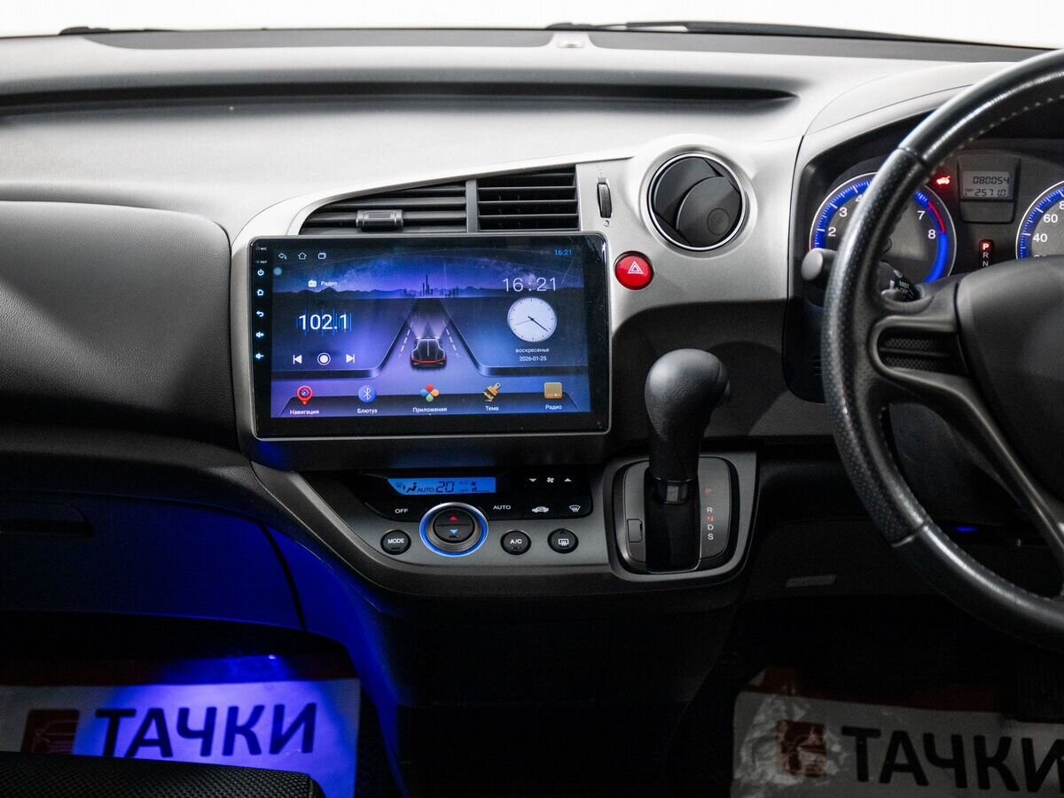 Honda Stream 2009 - фото автомобиля