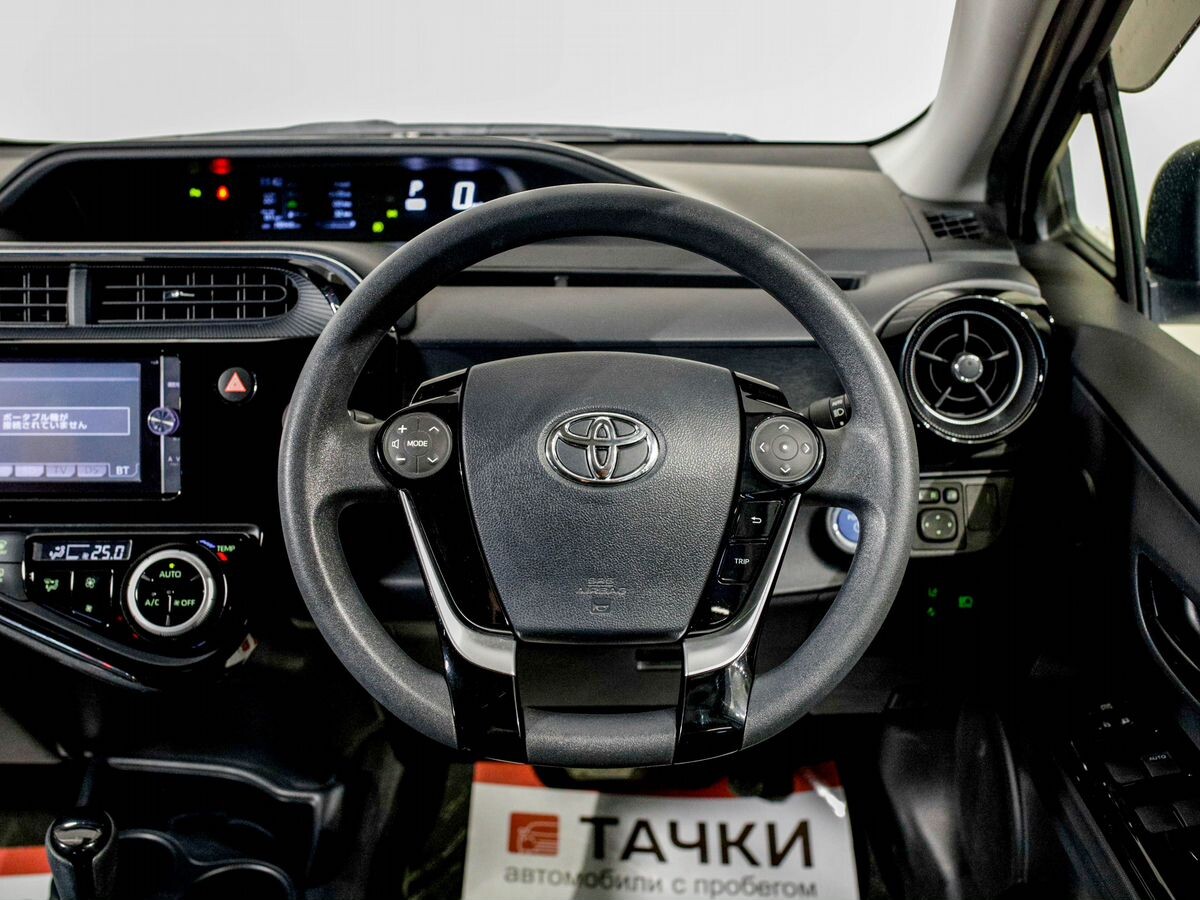 Toyota Aqua 2019 - фото автомобиля