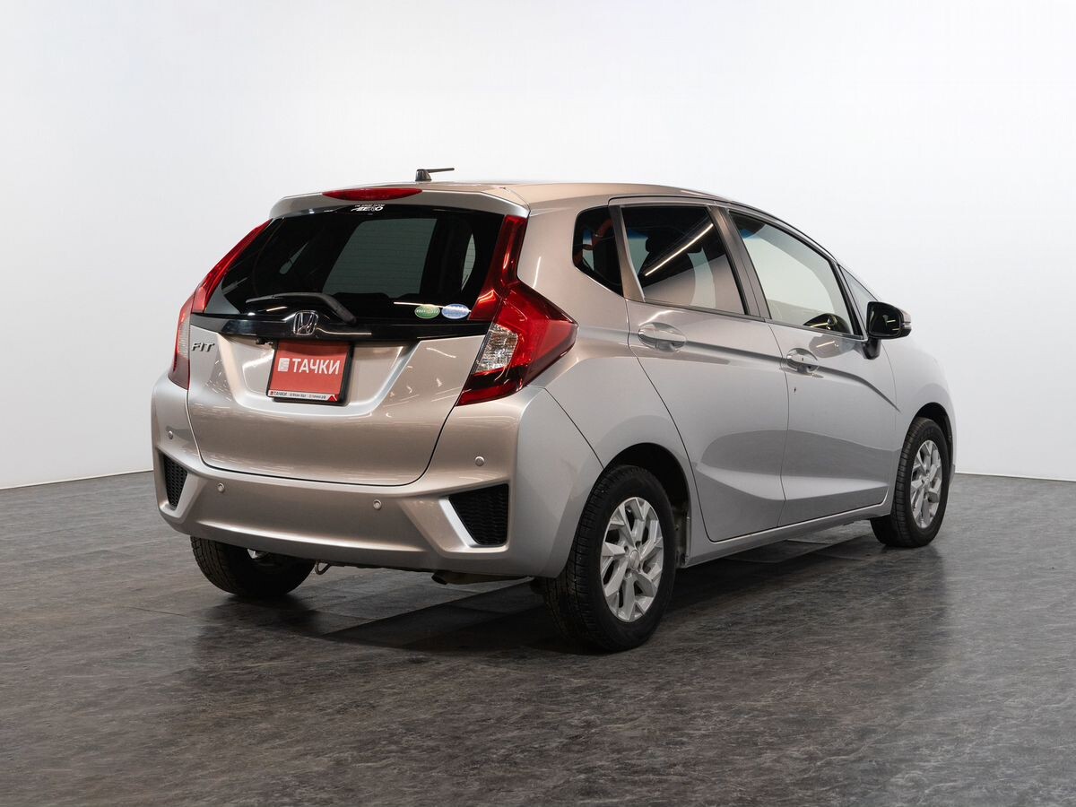 Honda Fit 2016 - фото автомобиля