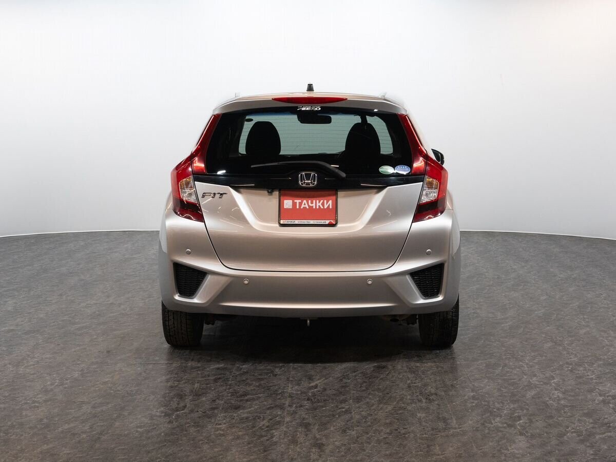 Honda Fit 2016 - фото автомобиля