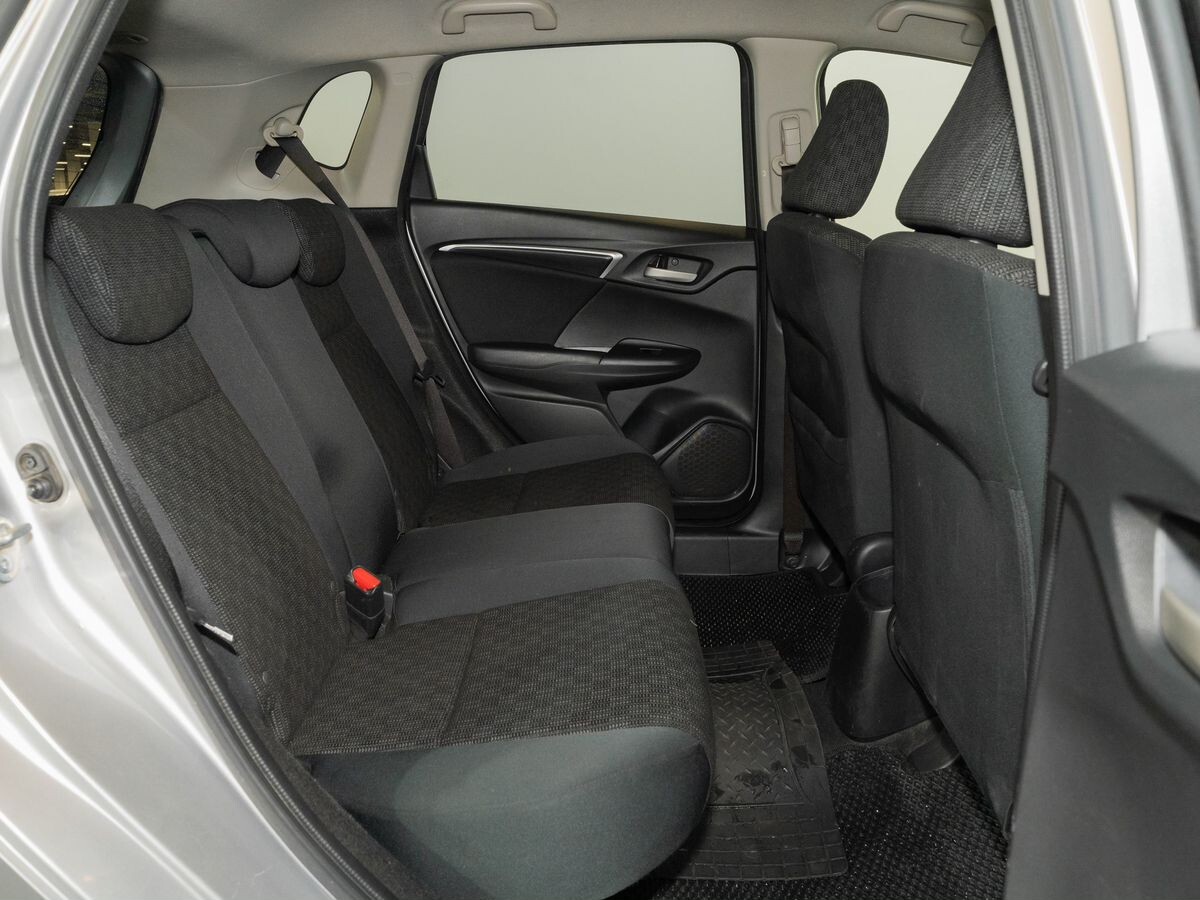 Honda Fit 2016 - фото автомобиля