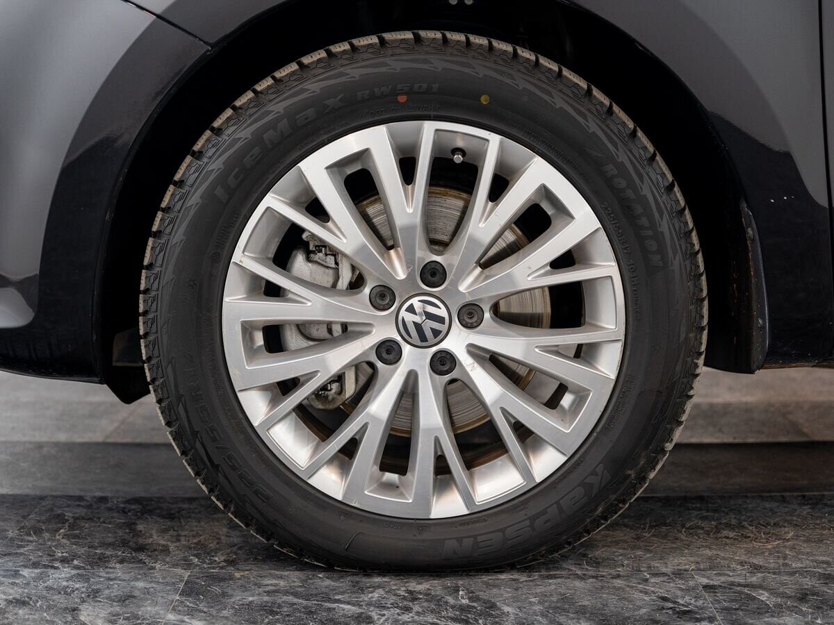 Volkswagen Sharan 2013 - фото автомобиля