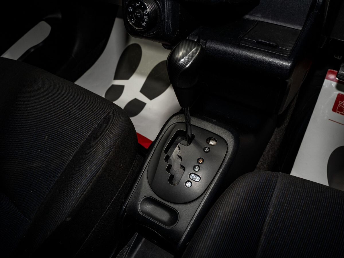 Toyota Probox 2015 - фото автомобиля