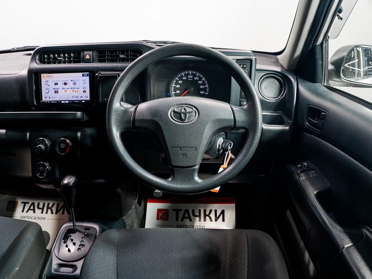 Toyota Probox 2015 - фото автомобиля