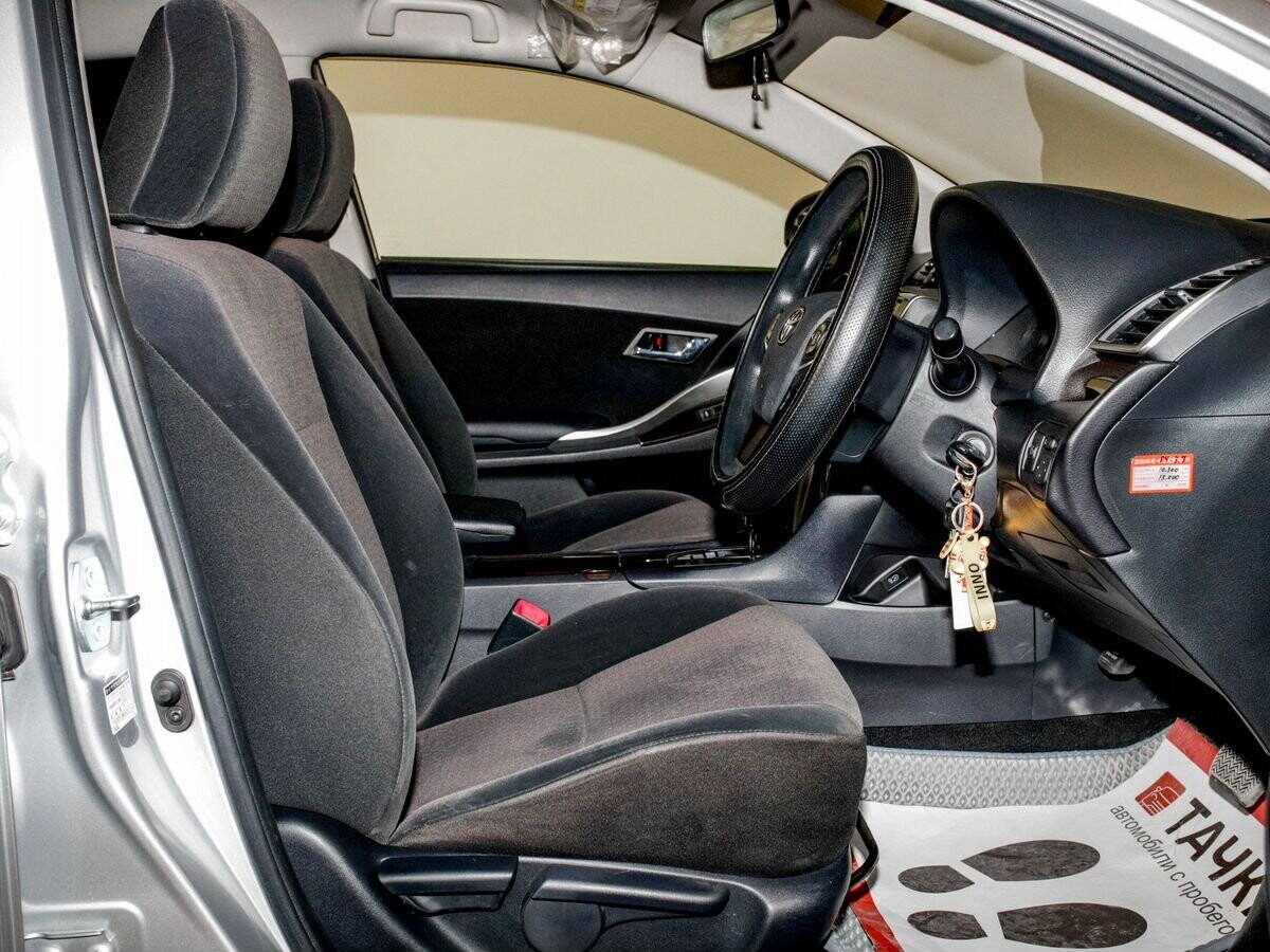Toyota Allion 2019 - фото автомобиля
