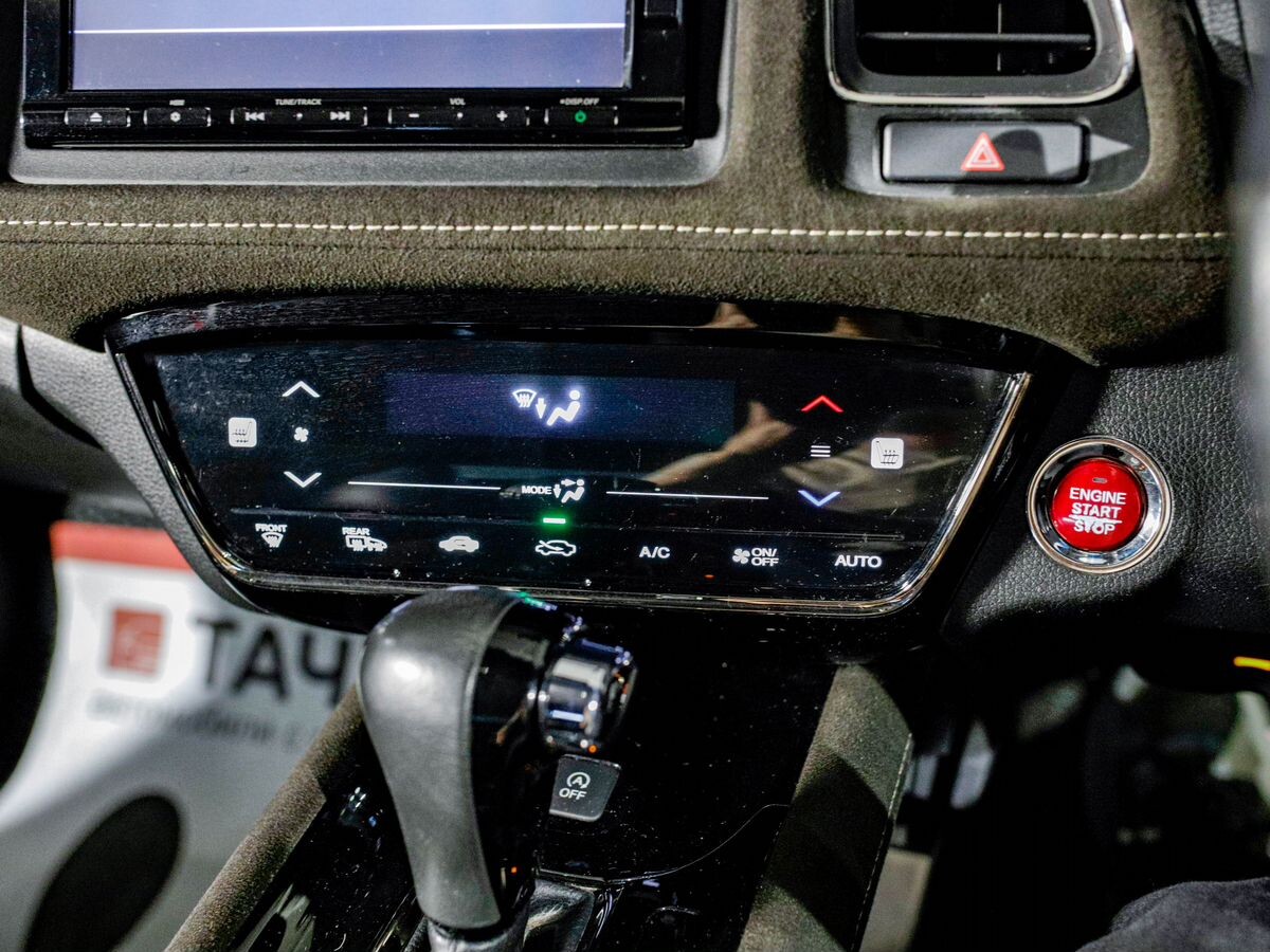 Honda Vezel 2017 - фото автомобиля
