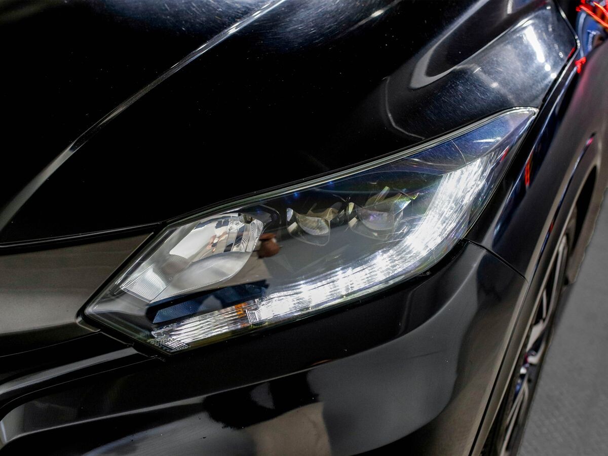 Honda Vezel 2017 - фото автомобиля