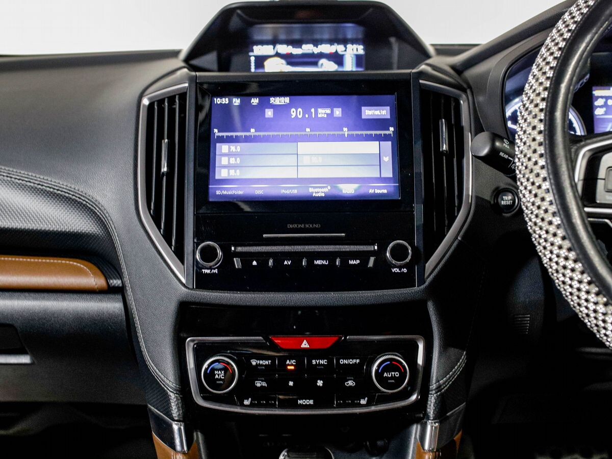 Subaru Forester 2019 - фото автомобиля