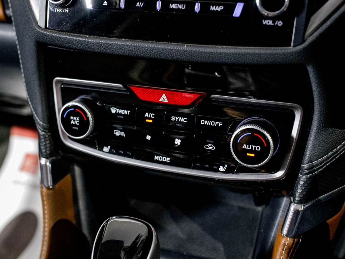 Subaru Forester 2019 - фото автомобиля