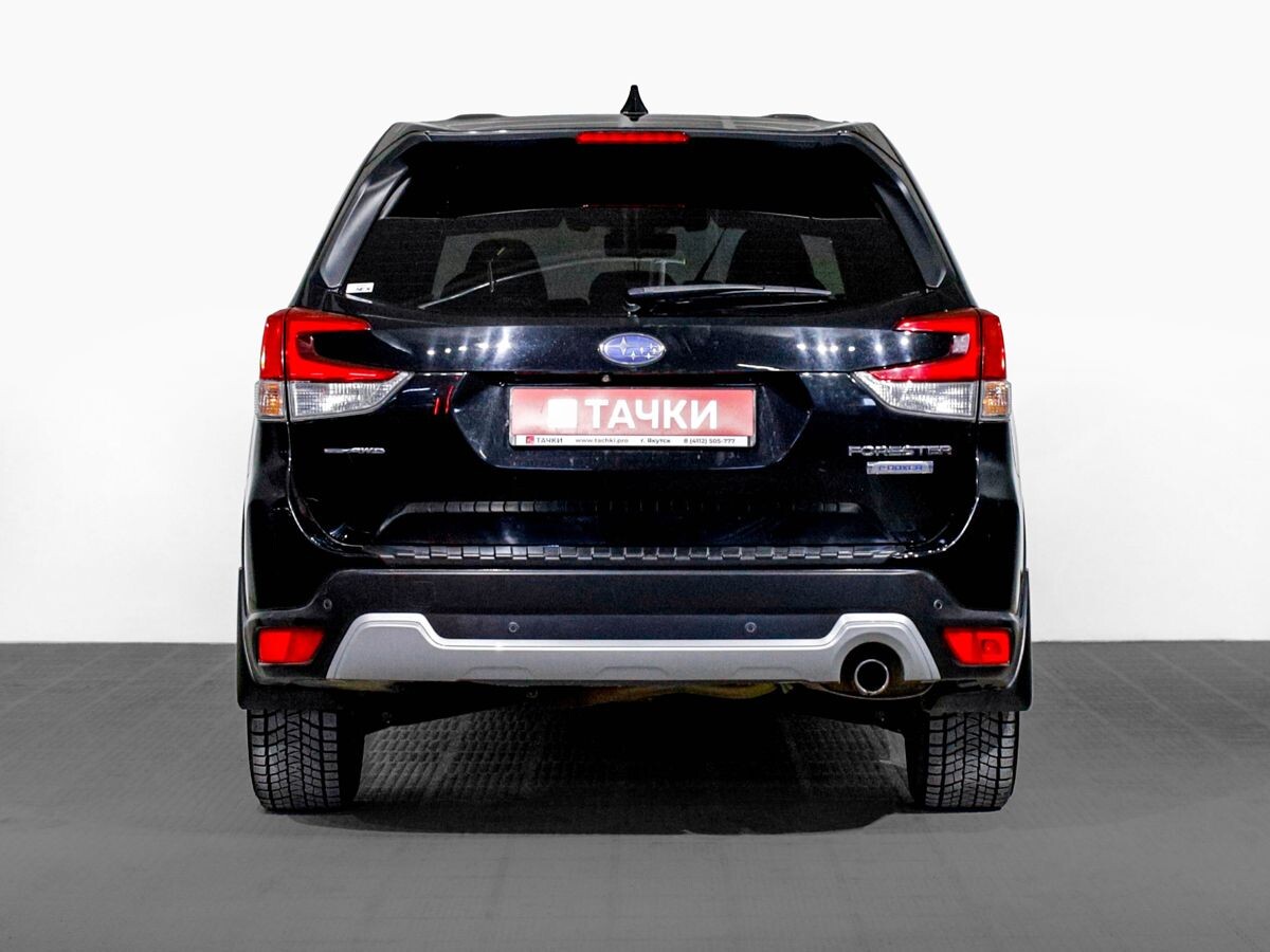 Subaru Forester 2019 - фото автомобиля