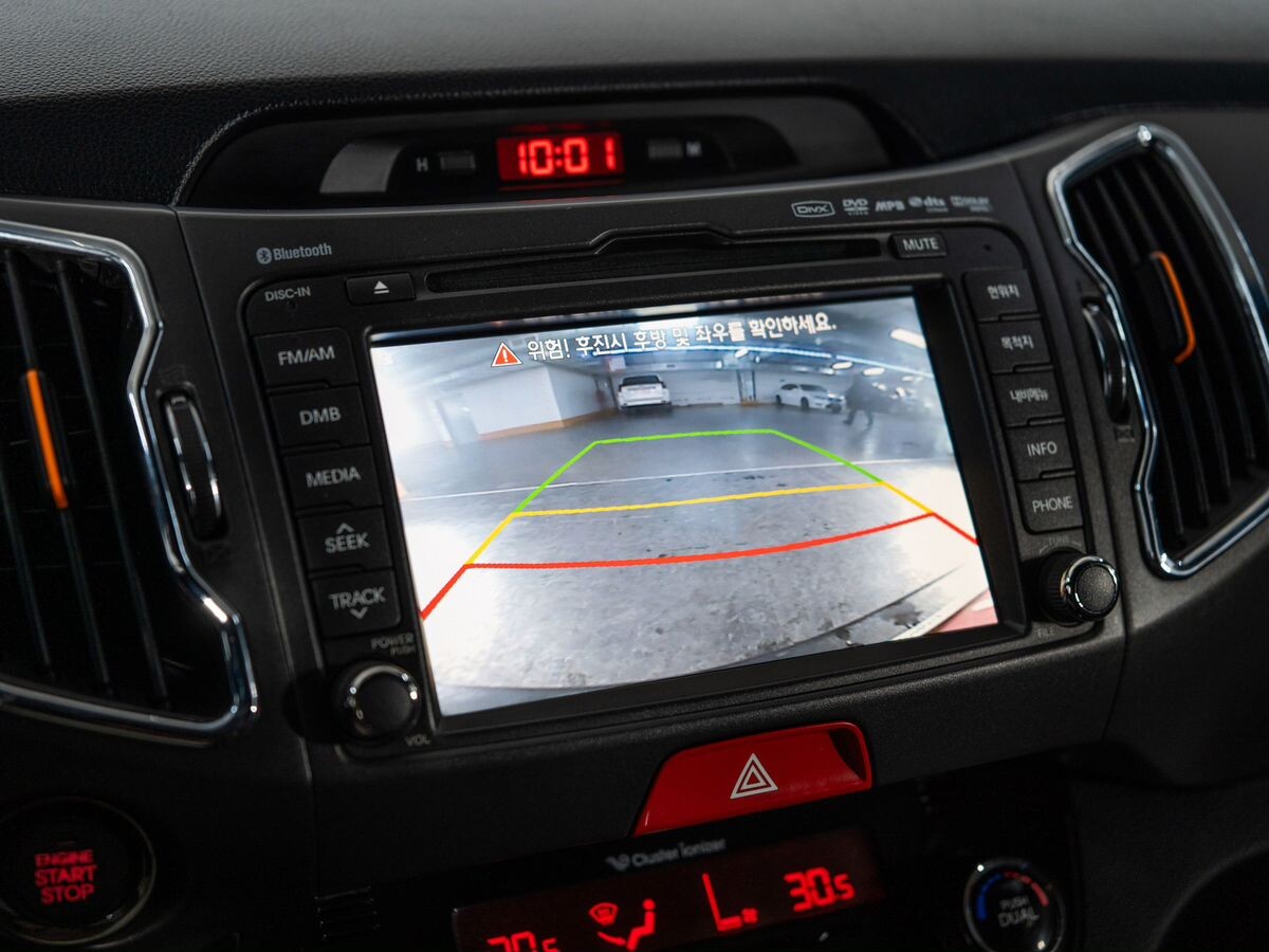 Kia Sportage 2010 - фото автомобиля